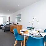 Entire Home In Downend, Bristol