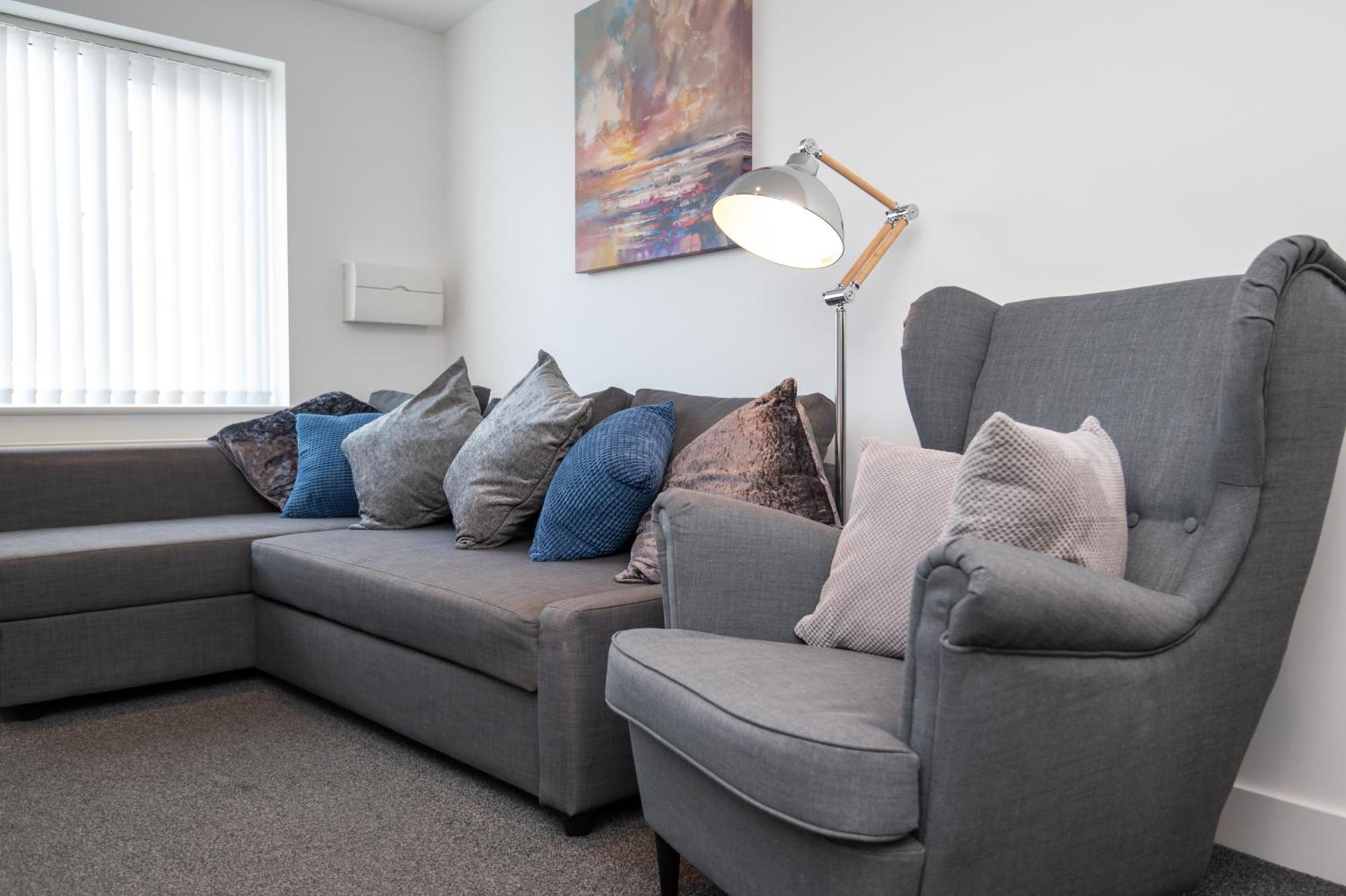 Entire In Downend, Apartment